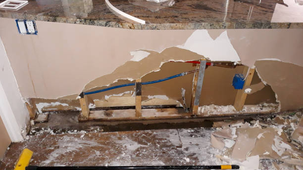 Carpet water damage restoration in Kidron, OH